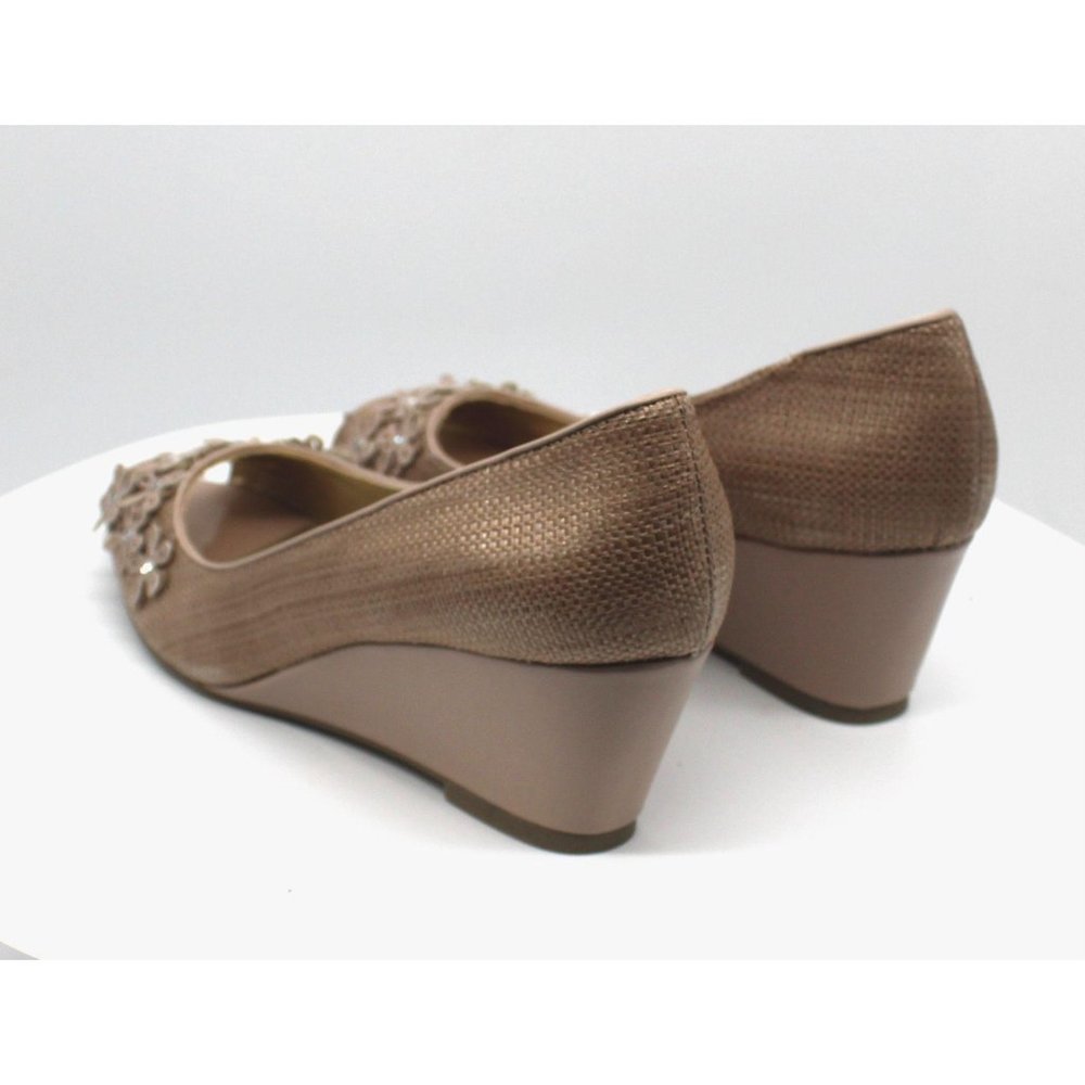 Karen Scott Brooke Pumps - Picture 7 of 8